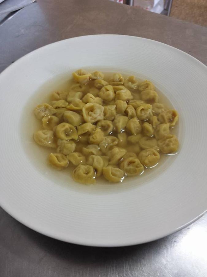Hotel Ristorante Gallo D'Oro Vignola  Bagian luar foto